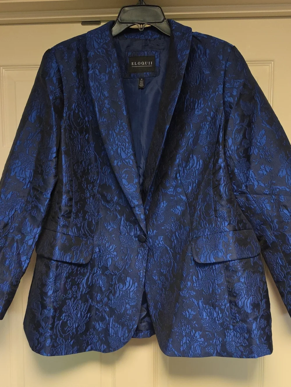 Eloquii Blue Floral Brocade Blazer